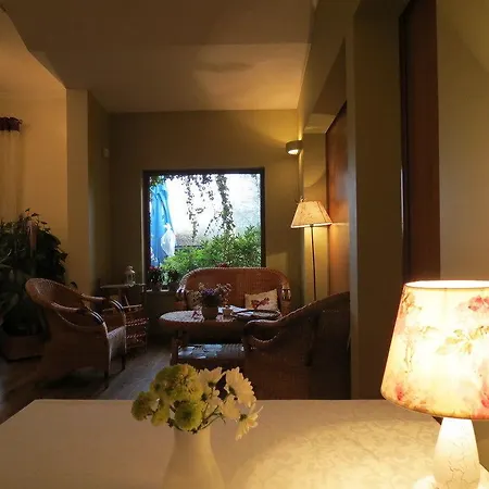 Daglezja Nad Jeziorem Kornickim Hotel 2*