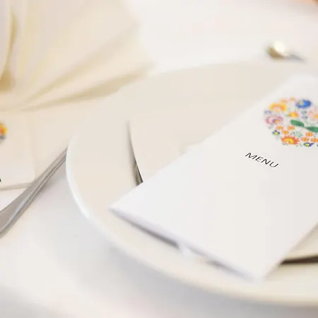 Daglezja Nad Jeziorem Kornickim Kórnik