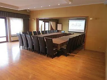 Hotel Daglezja Nad Jeziorem Kornickim