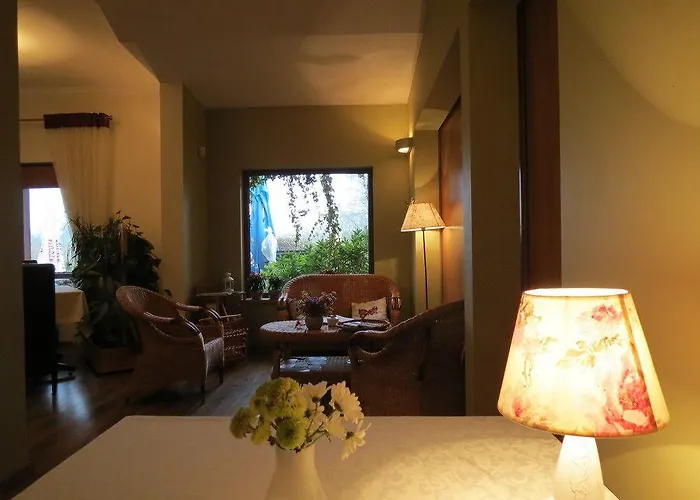 Daglezja Nad Jeziorem Kornickim Hotel 2*