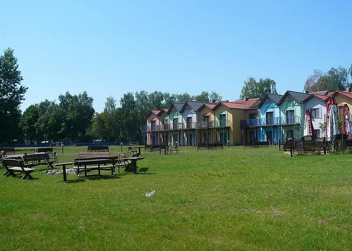 Daglezja Nad Jeziorem Kornickim Hotel Kornik